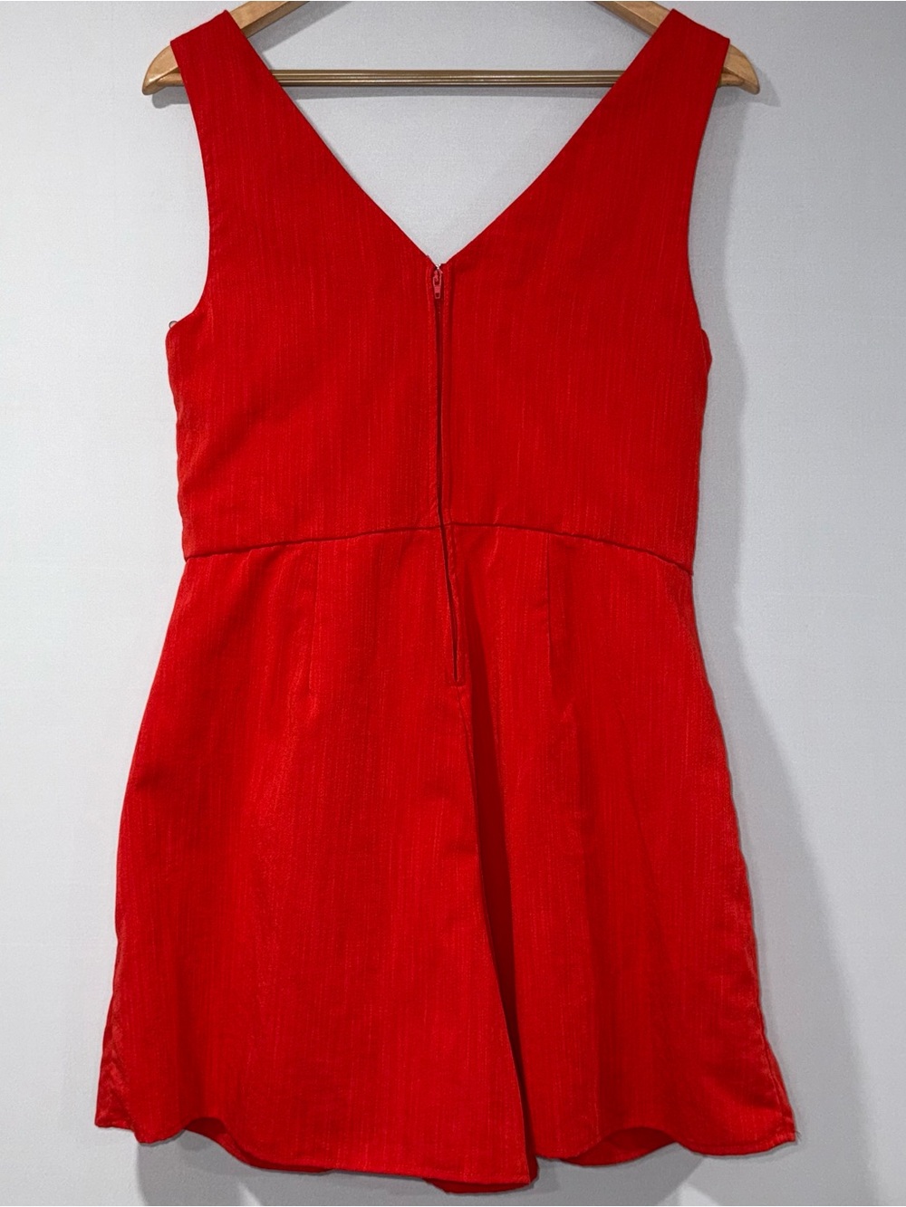 Trixxi Coral Red V-Neck Romper w/ Side Pockets | Size L - Picture 2 of 5